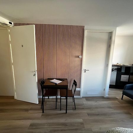 Apartement Hotel Stays By Adm Leiden Exteriör bild