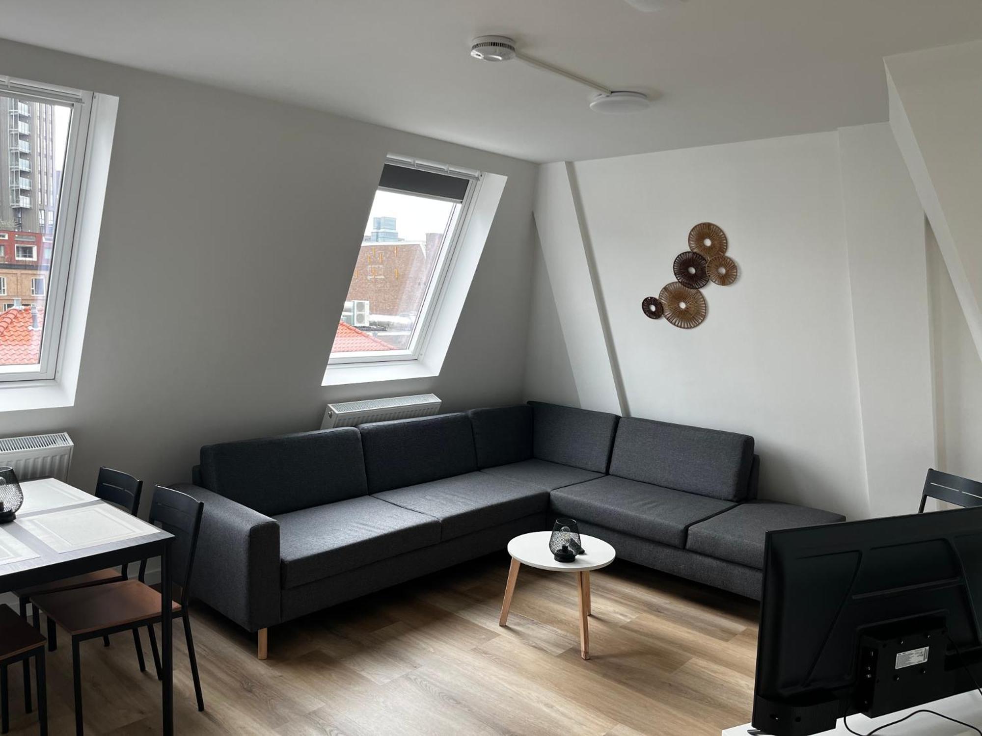 Apartement Hotel Stays By Adm Leiden Exteriör bild