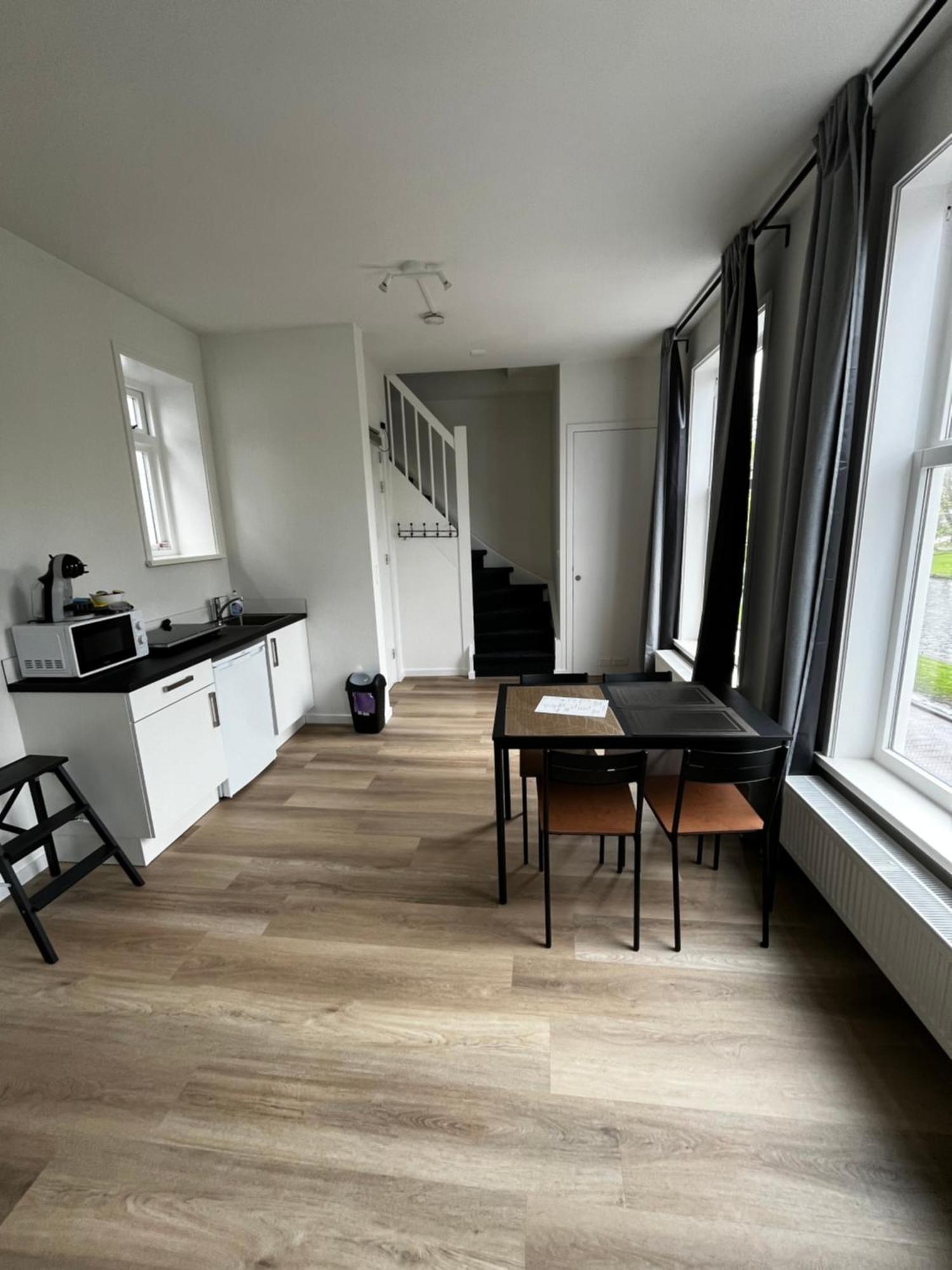 Apartement Hotel Stays By Adm Leiden Exteriör bild