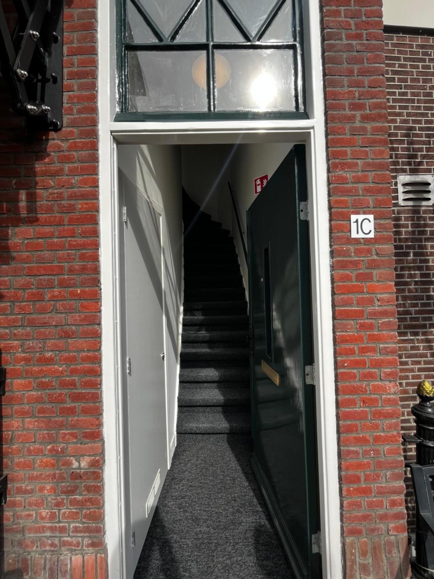 Apartement Hotel Stays By Adm Leiden Exteriör bild